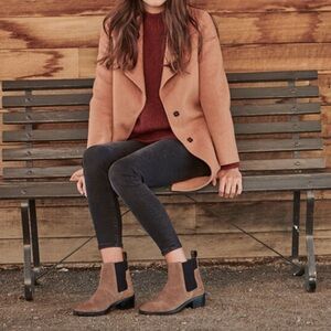 Emu Australia Borden Tan and Black Ankle Boots‎ Size 7